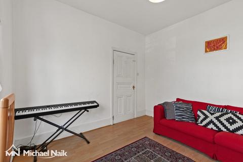 4 bedroom terraced house for sale, Somerford Grove, London N16