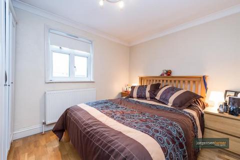 1 bedroom flat to rent, Uxbridge Road, Shepherds Bush, London