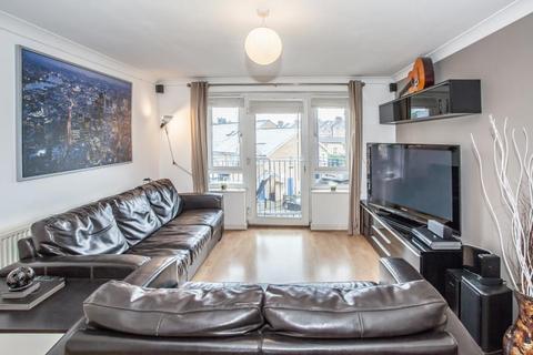 1 bedroom flat to rent, Woodger Road, Shepherds Bush, London