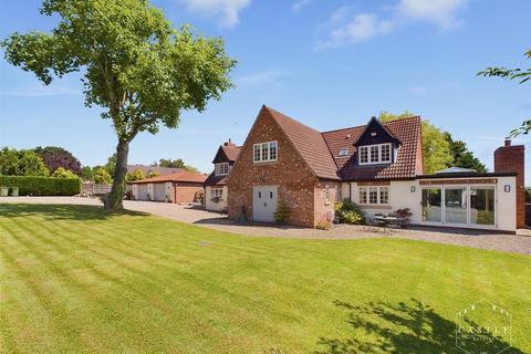 5 bedroom detached house for sale, Bridle Path Road, Elmesthorpe, Leicester