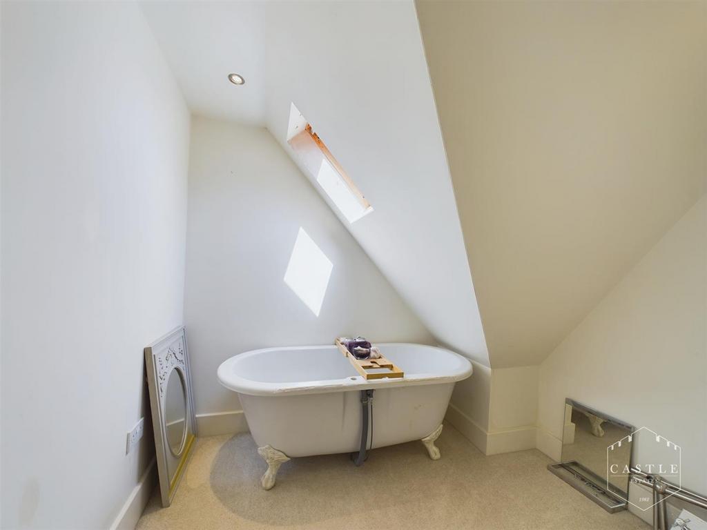 Potential ensuite