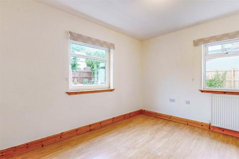 Rose Villa Back Street, Bridge Of Earn, Perth, PH2 9AB