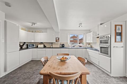 39 Leeway Road, Southwell, NG25 0BZ