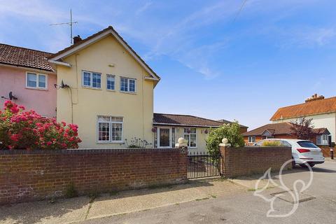 3 bedroom end of terrace house for sale, Collingwood Road, Stanway