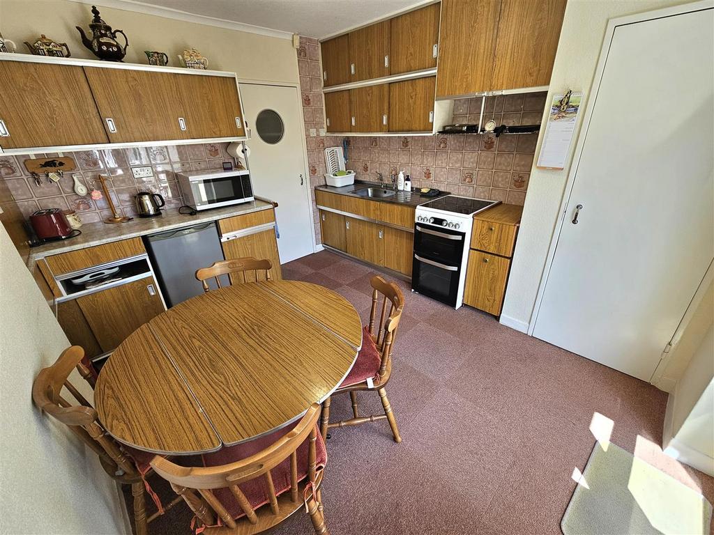 Kitchen Breakfast Room