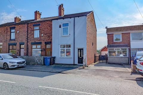 2 bedroom end of terrace house for sale, Westleigh Lane, Leigh