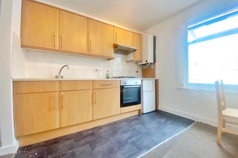 House to rent, Maygrove Road, London