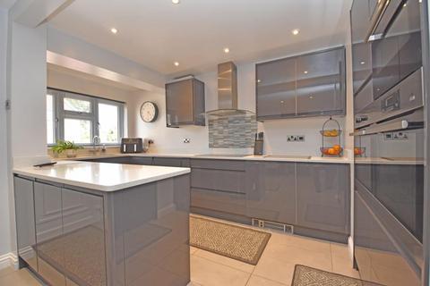 3 bedroom detached house for sale, Victoria Close, Willand, Cullompton