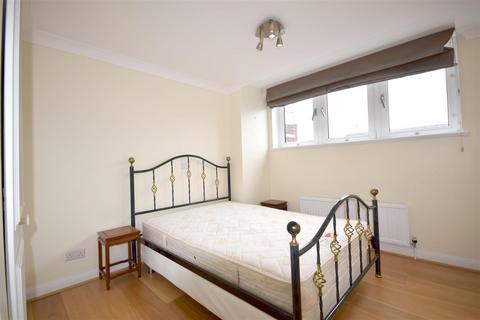 2 bedroom flat to rent, St John's Wood Road, St John's Wood
