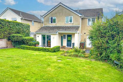 4 bedroom detached house for sale, Lowfield Crescent, Silsden, Keighley