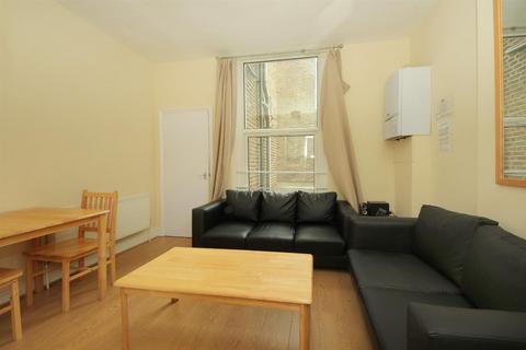 1 bedroom apartment to rent, Churchfield Road, W3