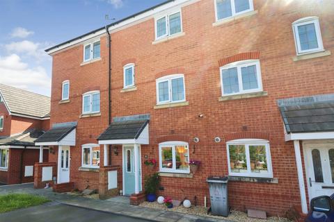 4 bedroom terraced house for sale, Heritage Way, Llanymynech