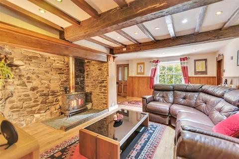 4 bedroom detached house for sale, Pen-Y-Garnedd, Llanrhaeadr Ym Mochnant