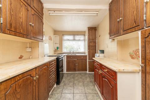 49 North Parade, Otley, LS21 1BA