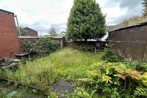 112 Edge Lane Road, Oldham, OL1 3RH