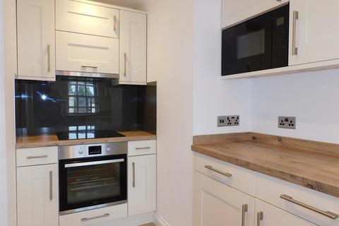 2 bedroom apartment for sale, West Street, Axminster EX13