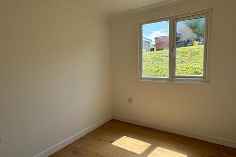 2 bedroom chalet for sale, Fort Road, Lavernock, Penarth