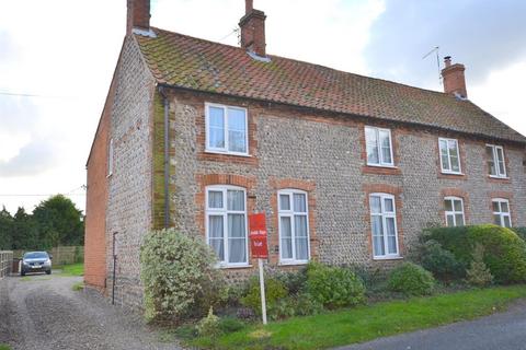 4 bedroom semi-detached house to rent, Matlaske, Norfolk