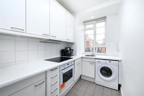 1 bedroom apartment for sale, Shannon Place, St John's Wood NW8