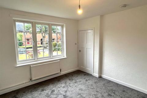 2 bedroom semi-detached house to rent, Hay Green Lane, Birmingham B30