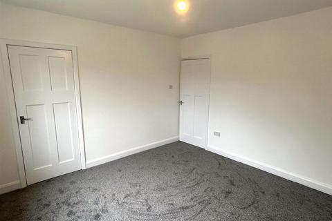 2 bedroom semi-detached house to rent, Hay Green Lane, Birmingham B30