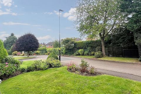 2 bedroom detached bungalow for sale, Welford Grove, Four Oaks, Sutton Coldfield