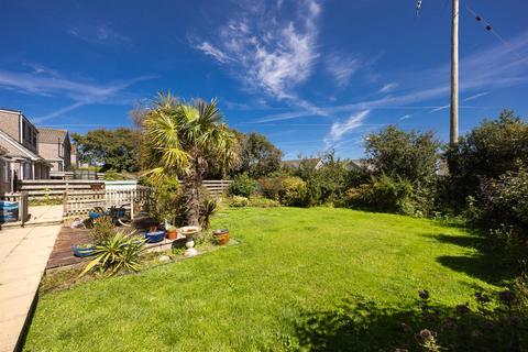17 Cross Park, Crafthole, Torpoint, PL11 3BH