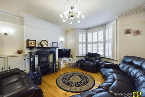 3 bedroom semi-detached house for sale, Headstone Road, Harrow