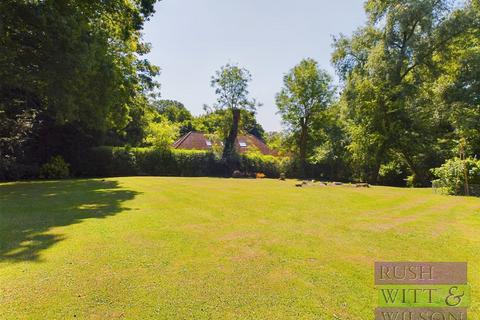 3 bedroom detached house for sale, Beauport Home Farm Close, St. Leonards-On-Sea