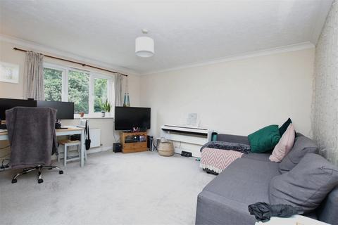 1 bedroom flat for sale, North Parade, Horsham