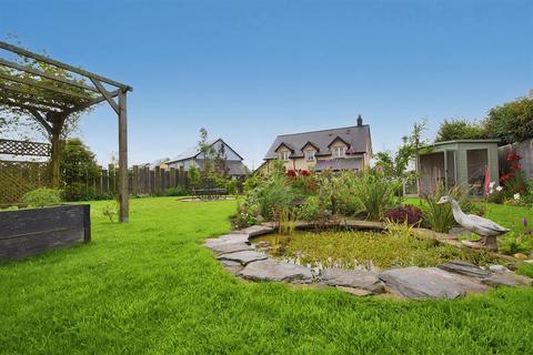 14 Cae Rwgan, Penrhiwllan, Llandysul, SA44 5NQ