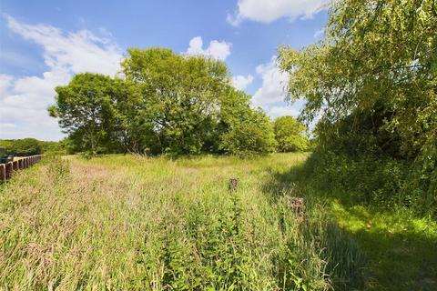 2 bedroom detached house for sale, Shipdham Road, Westfield