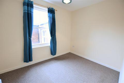 2 bedroom flat for sale, West Square, Scarborough