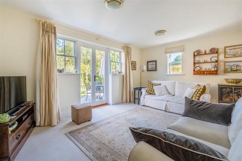 16 Baron Close, Bitton, Bristol, BS30 6LS
