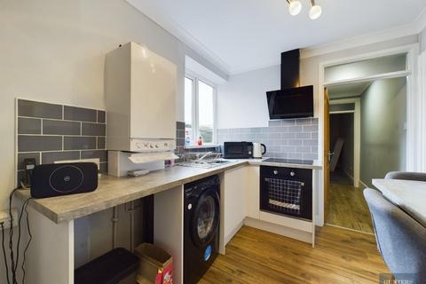 3 bedroom cottage to rent, Darwin Street, Southwick, Sunderland