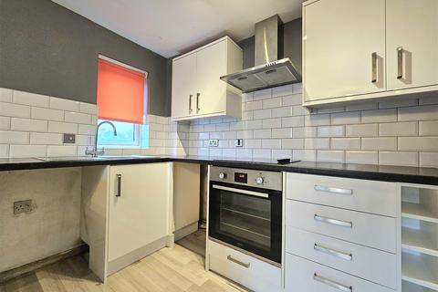 2 bedroom ground floor flat for sale, Broad Oak Close, Eastbourne BN23