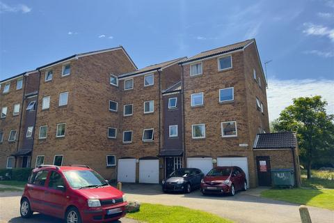 2 bedroom flat for sale, Lake Drive, Peacehaven