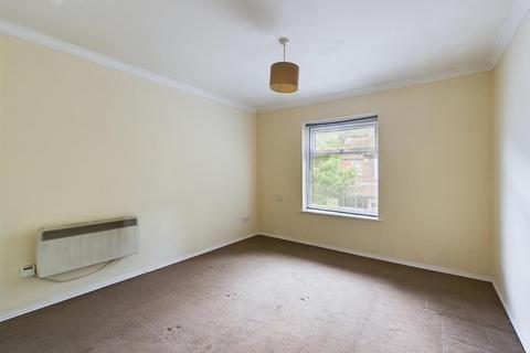 2 bedroom apartment to rent, High Street, Kinver