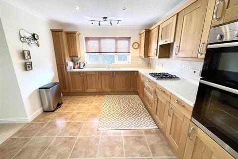 3 bedroom detached bungalow for sale, Market Rasen Way, Holbeach, Spalding