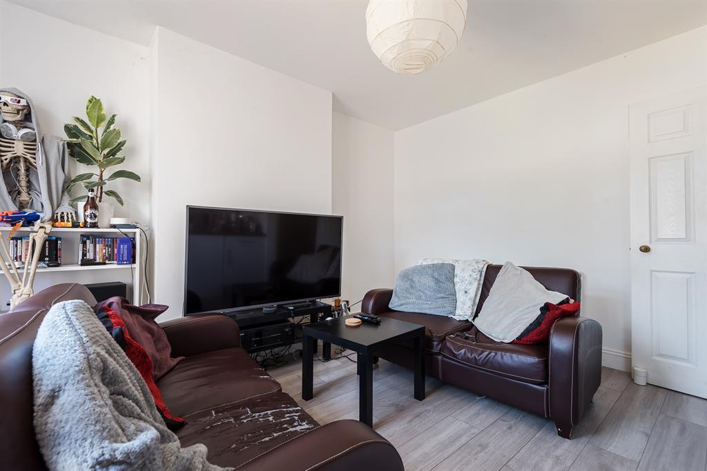 Dining room with open plan aspect of kitchen