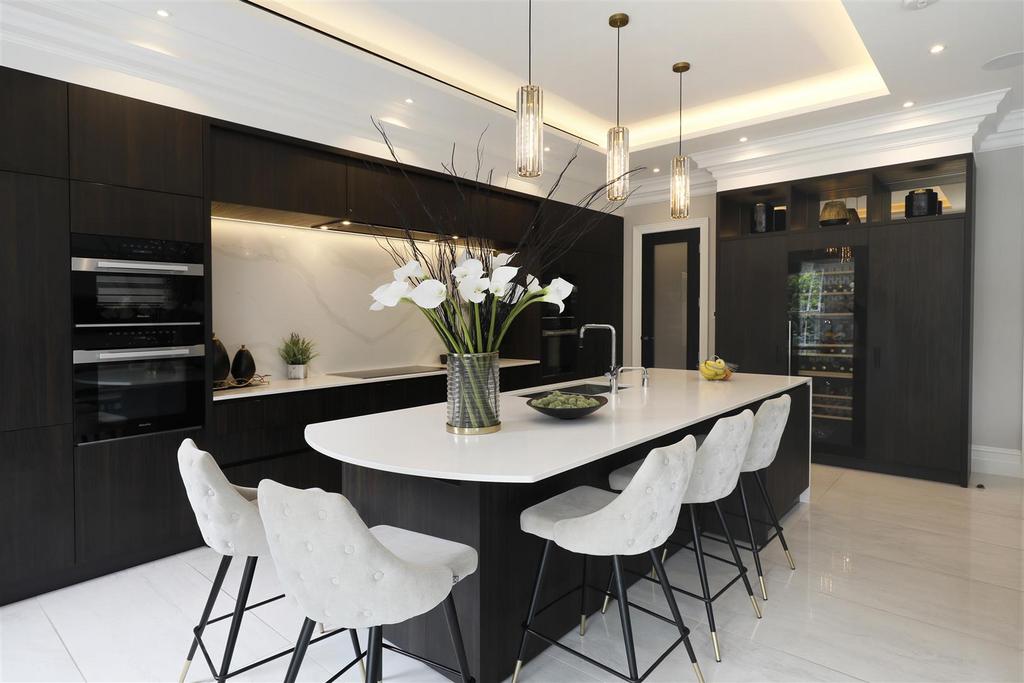Cottenham Pk Rd 121 - Kitch detail.jpg