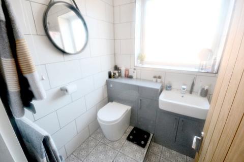 3 bedroom terraced house to rent, Darlington