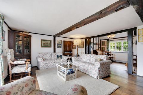 Bacons Cottage Bacons Chase, Bradwell-on-sea, Southminster, CM0 7PH