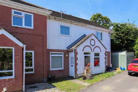 16 Spires Walk, Barry, CF63 1FJ