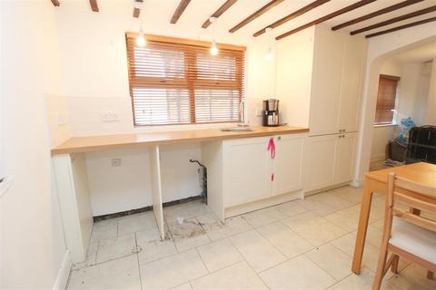 2 bedroom cottage for sale, Church End, Newton Longville, Milton Keynes