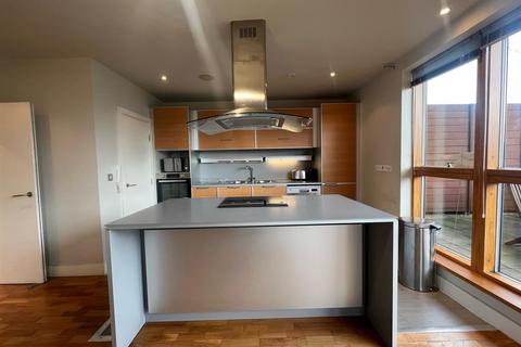 2 bedroom flat to rent, Hacienda, 11-15 Whitworth Street West, Manchester