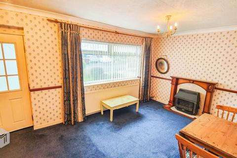 3 bedroom semi-detached house for sale, Edinburgh Road, Little Lever, Bolton, Greater Manchester, BL3 1TQ