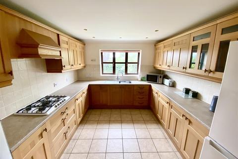 5 bedroom detached house for sale, Bazeley Way, Wem