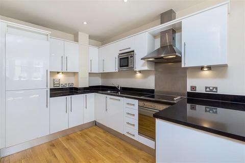 2 bedroom flat to rent, Romney House, 47 Marsham Street, Westminster, London SW1P