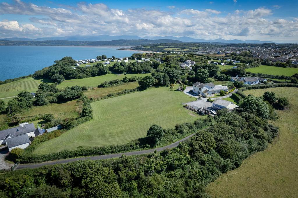 Exterior Photographs - Penrallt, Benllech-13.jpg